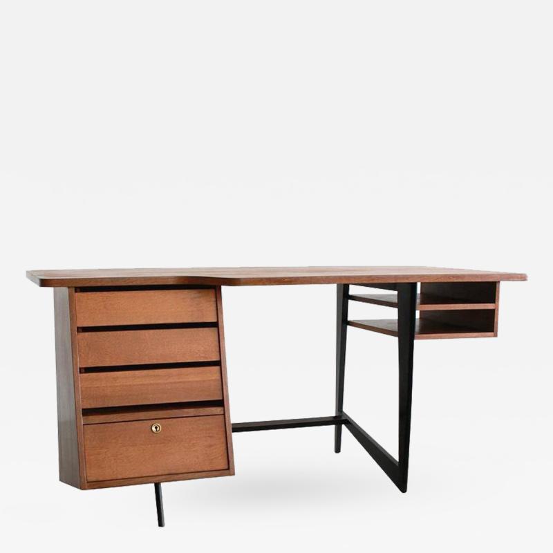 Claude Vassal Claude Vassal Desk