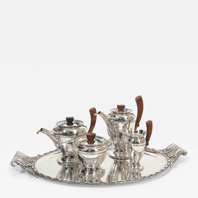 Coffee and tea set in silver plated Italian art deco