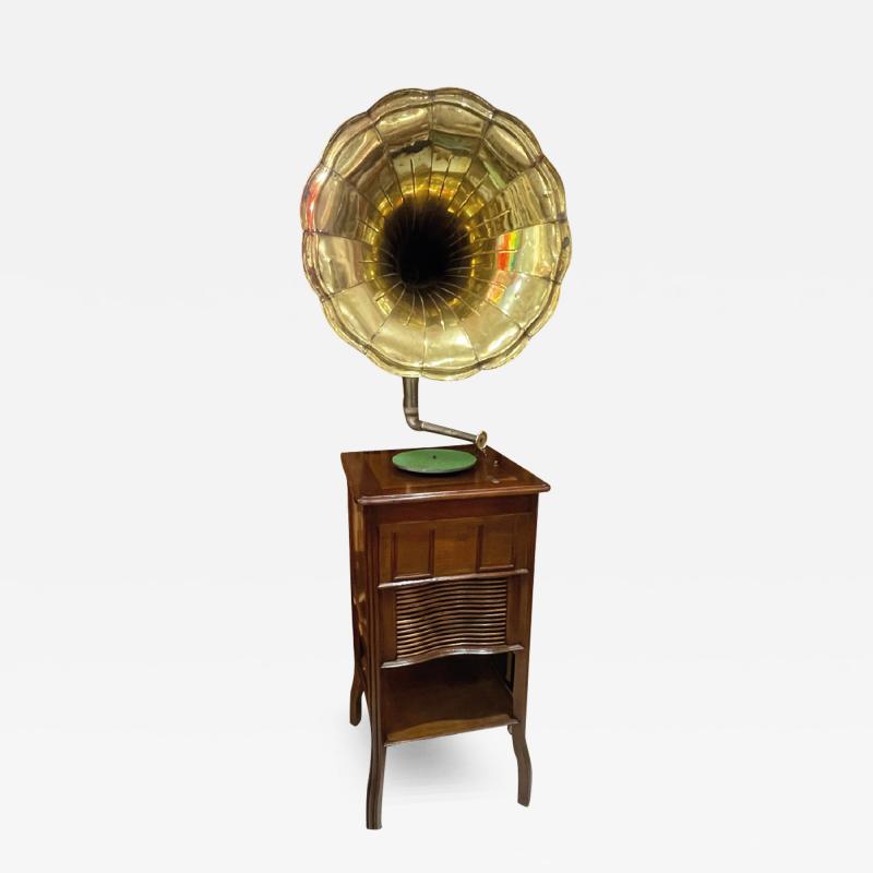 Coin Operated Mechanical Gramophone