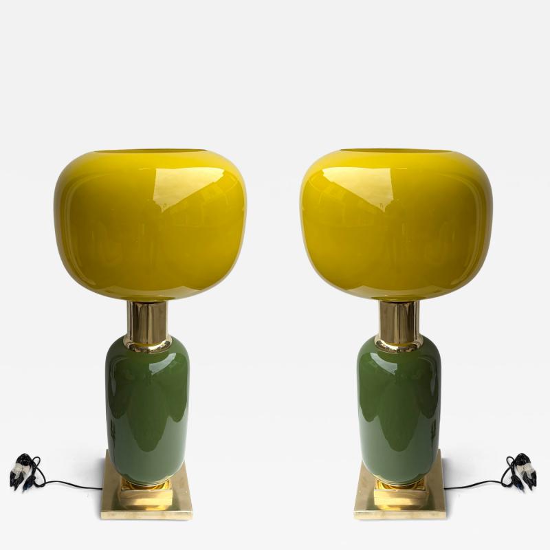 Contemporary Pair of Brass and Yellow Murano Glass Bulb Shade Lamps Italy