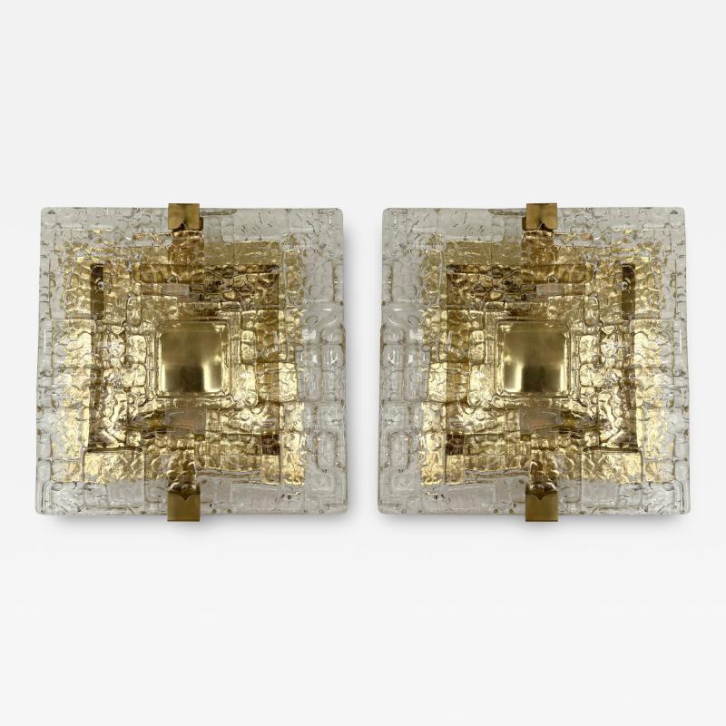 Contemporary Pair of Sconces Brass and Murano Glass Textured Blade Italy
