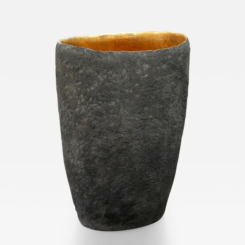 Cristina Salusti Ceramic and gold Vessel vase by Cristina Salusti