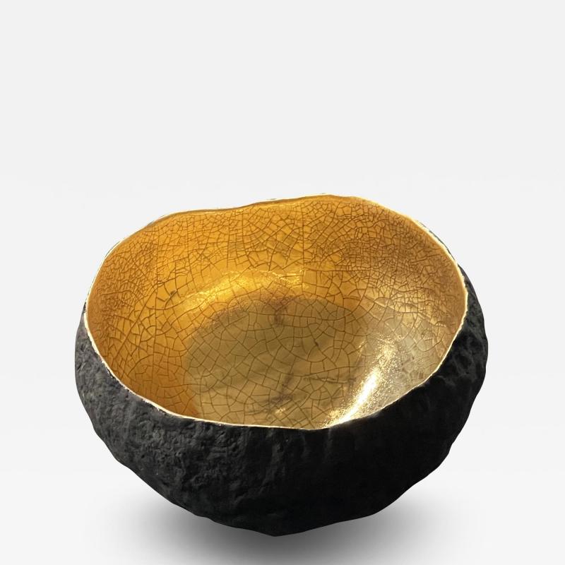 Cristina Salusti Round ceramic bowl with gold