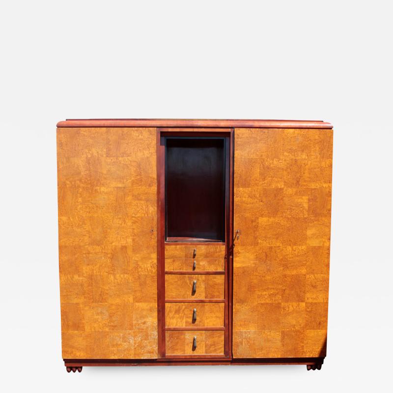 DIM Jourbet et Petit French Art Deco period wardrobe