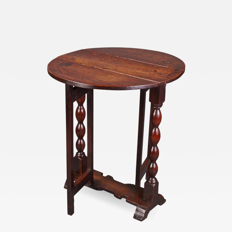 DIMINUTIVE 17TH CENTURY OAK GATELEG SIDE TABLE