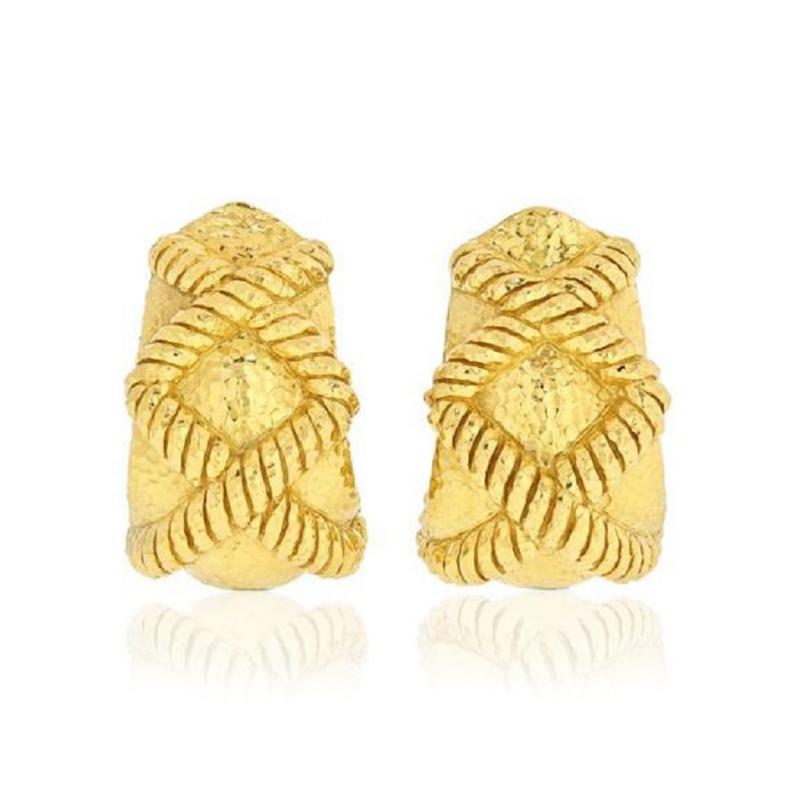 David Webb DAVID WEBB 18K YELLOW GOLD X MOTIF HAMMERED CLIP ON EARRINGS