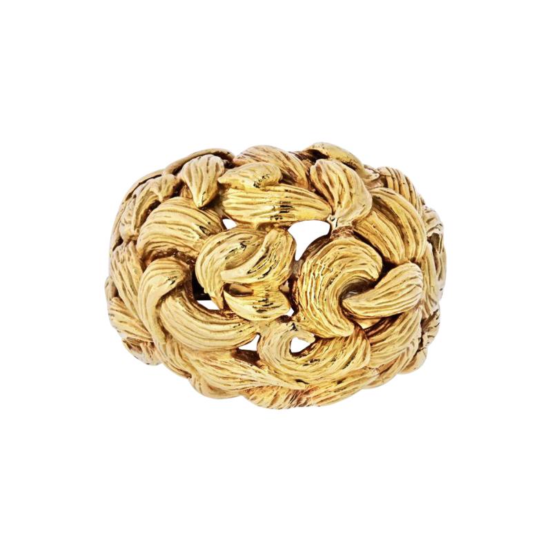 David Webb DAVID WEBB 1970S 18K YELLOW GOLD SWIRL RING