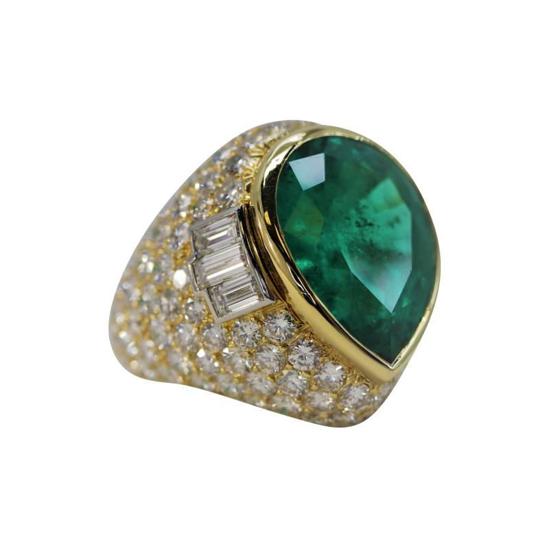 David Webb Wonderful David Webb Pear Shaped Emerald and Diamond Ring