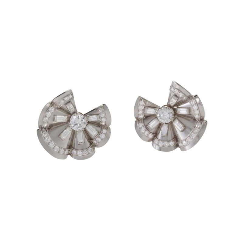 Diamond Fan Shaped Ribbon Clip Earrings