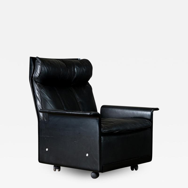 Dieter Rams Highback Black Leather Chair by Vitsoe