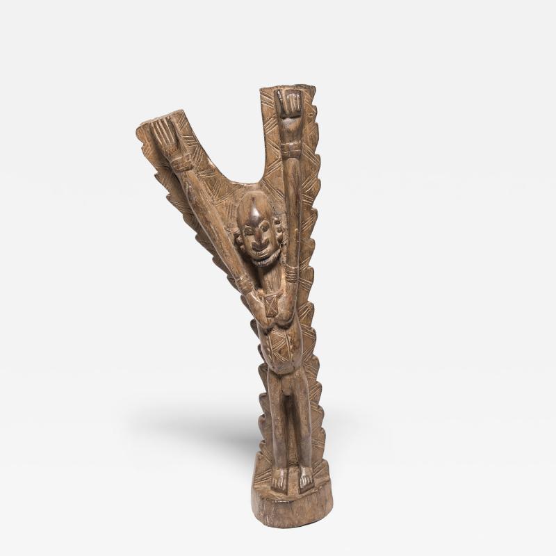 Dogon Toguna Post