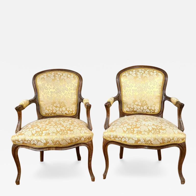Dorothy Draper Pair of Fancy French Louis XV Refined Fauteuils Chairs Mid Century