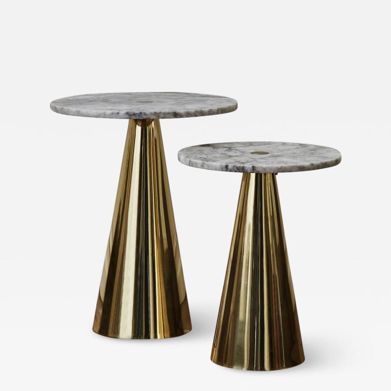 Duo pedestals by Galerie Glustin