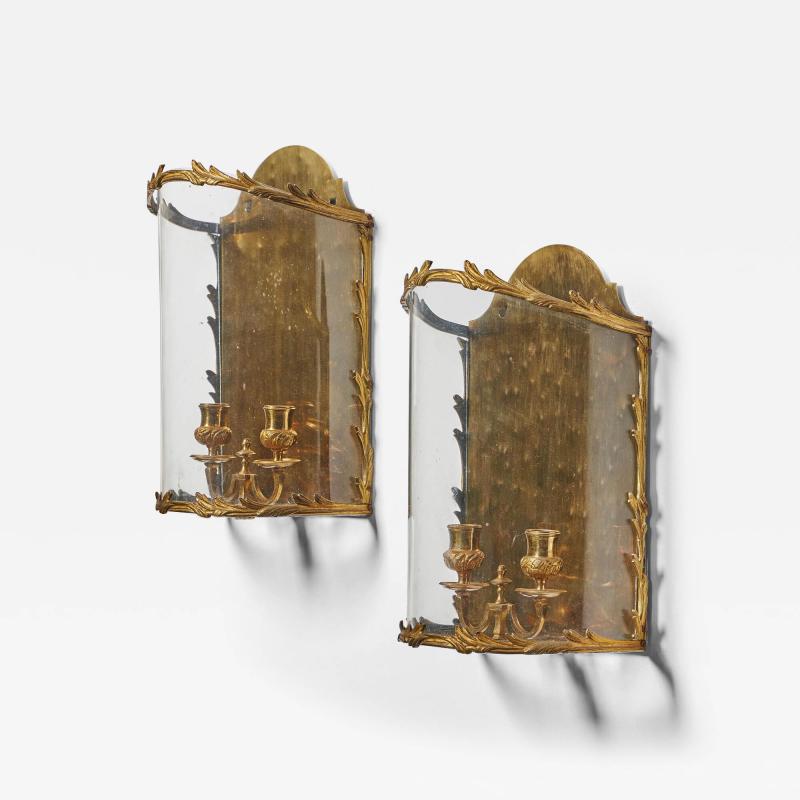 EARLY 20TH CENTURY LOUIS XV STYLE BOW FRONTED WALL LANTERNS