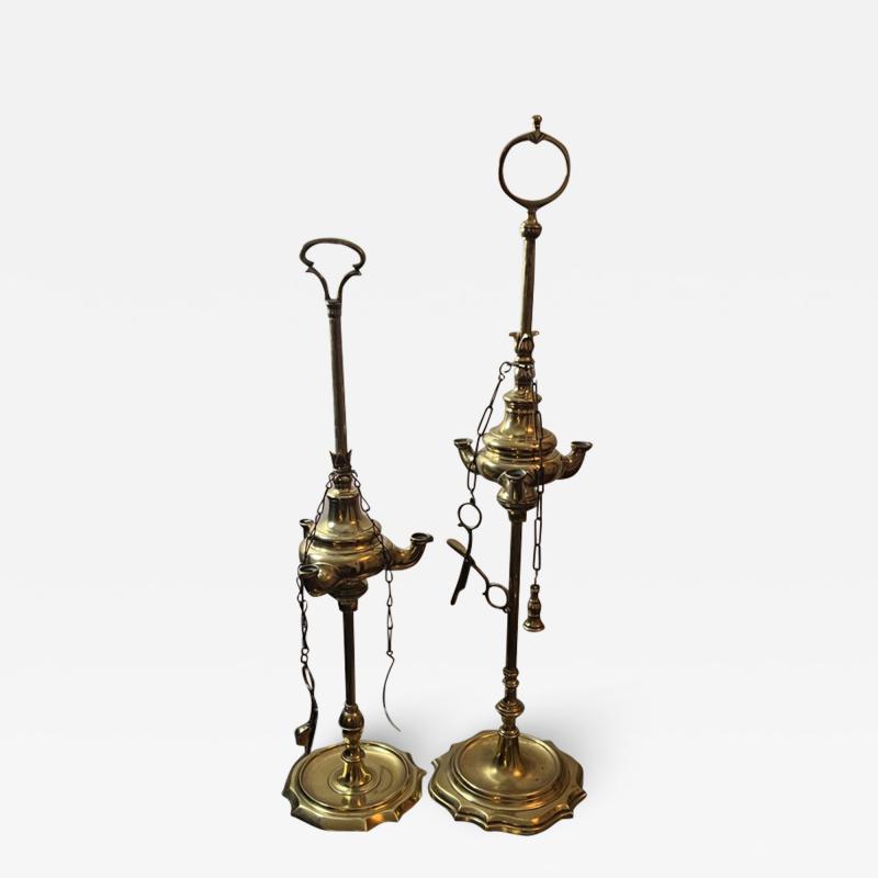 EXQUISITE PAIR OF LUCERNE BRASS OIL LAMPS CIRCA 1900S