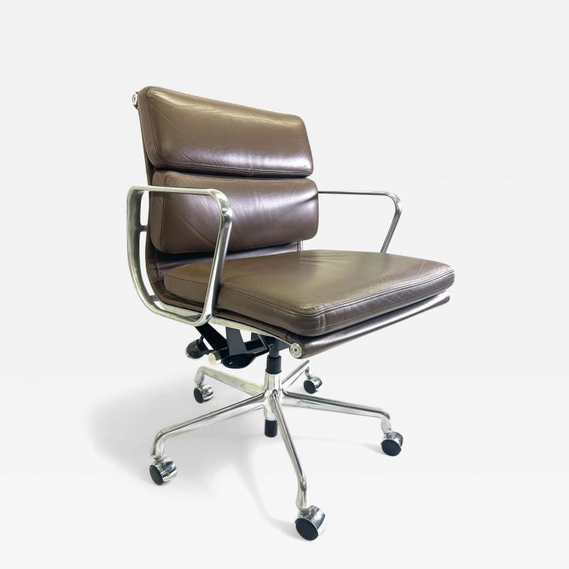 Eames for Herman Miller Aluminum Group Soft Pad Chair in Brown Leather