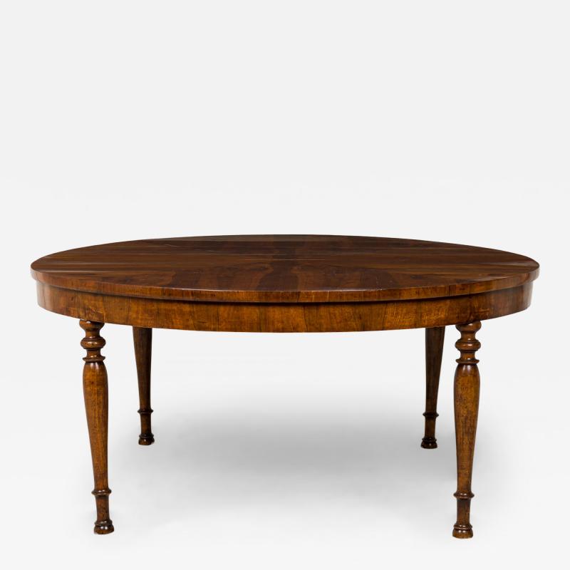 Early 19th Century Italian Extending Dining Table with Two Leaves