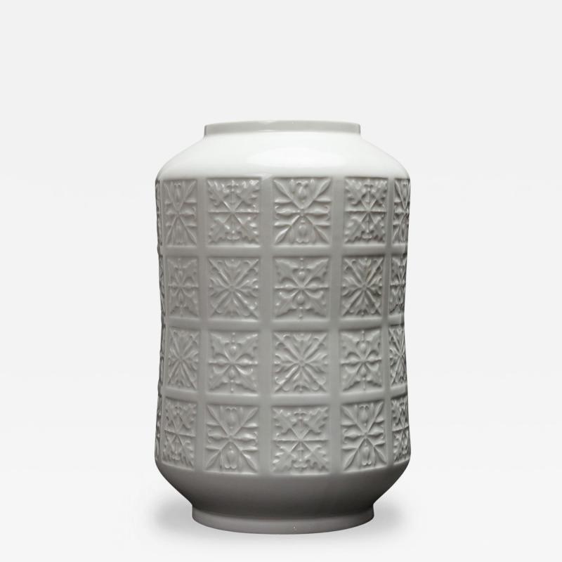 Edelstein Bavarian German Mid Century White Raised Snowflake Grid Patterned Whit