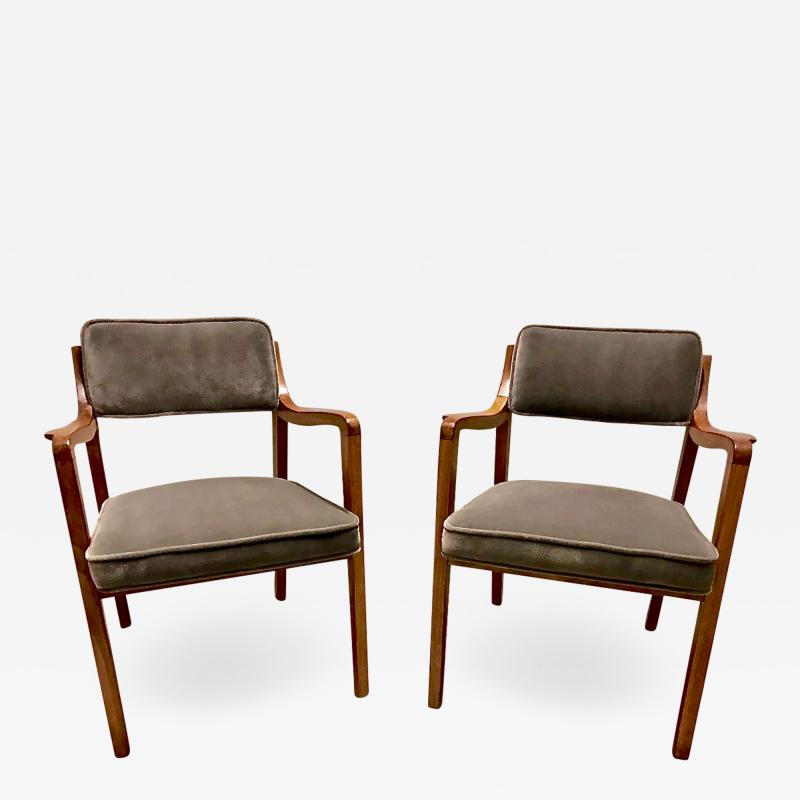 Edward Wormley Edward Wormley for Dunbar Model 830 Lounge Chairs 2 Pairs