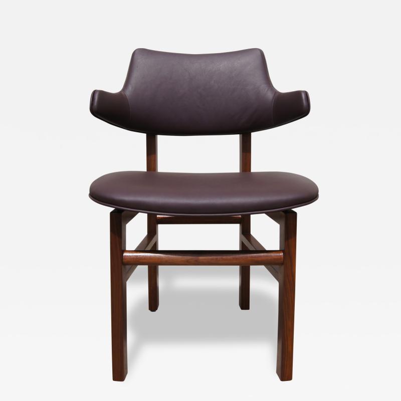 Edward Wormley Set of Six Leather and Walnut Dining Chairs by Edward Wormley for Dunbar