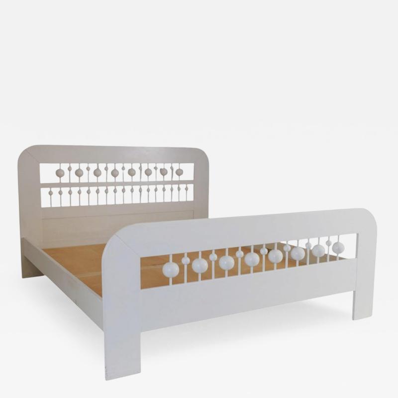 Eero Aarnio Mid Century Modern White Acabus Bed Eero Aarnio Asko 1970s