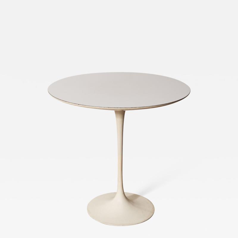 Eero Saarinen Early Eero Saarinen Round Tulip Side Table Knoll Model 160 USA 1957