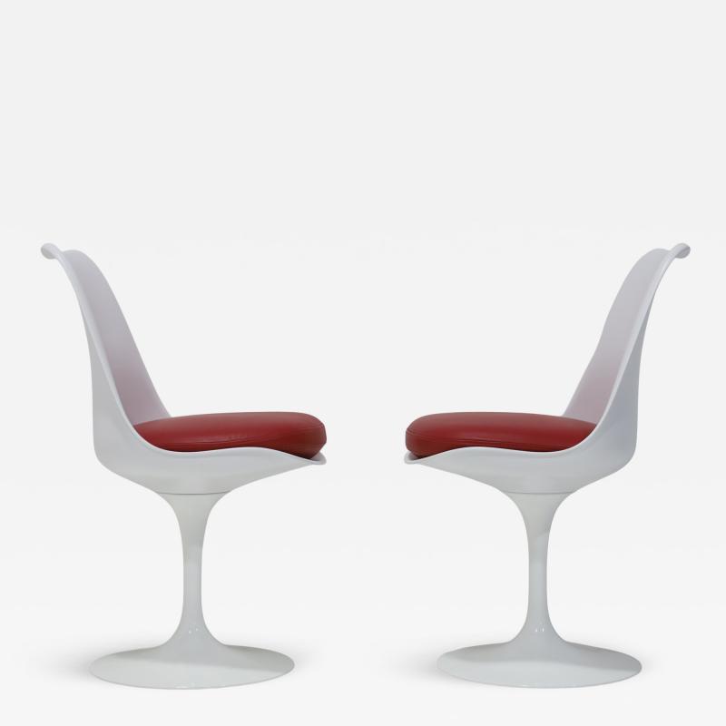 Eero Saarinen Eero Saarinen for Knoll Tulip Chairs Set of Two