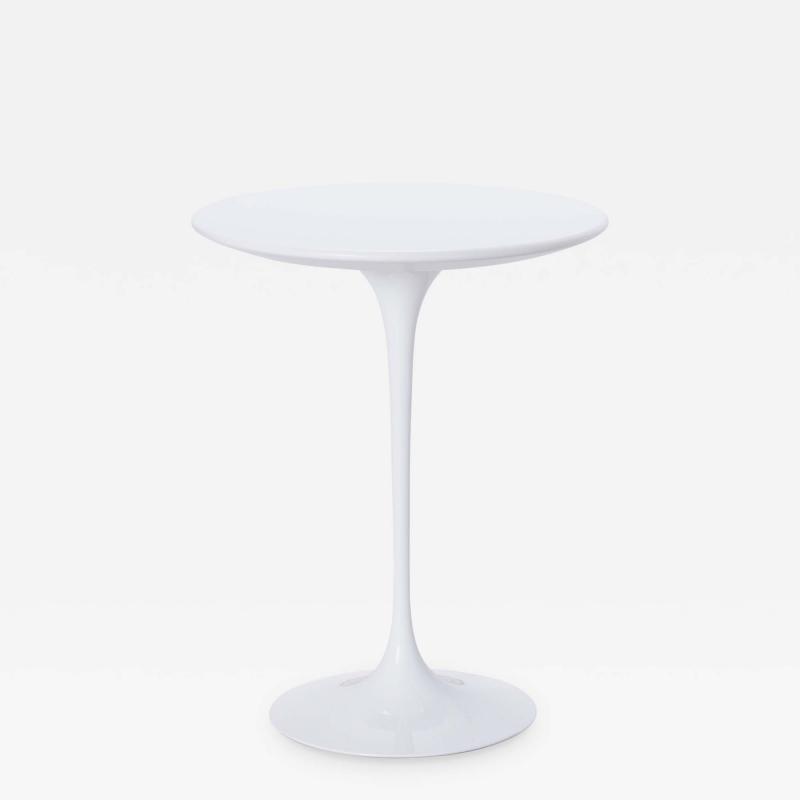 Eero Saarinen Eero Saarinen for Knoll Tulip Pedestal Accent Side Table in White Laminate