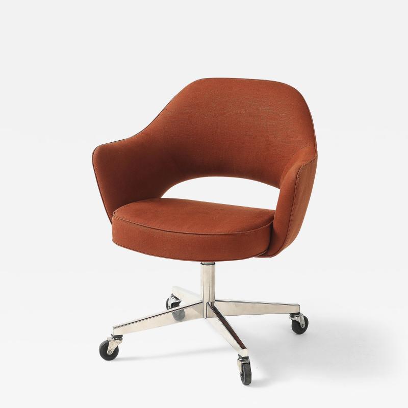 Eero Saarinen Executive Swivel Office Chair by Eero Saarinen for Knoll c 1950