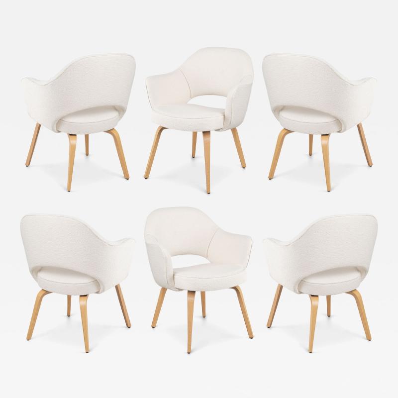 Eero Saarinen Knoll Saarinen Executive Arm Chairs in Italian Boucl Oak Legs Set of 6