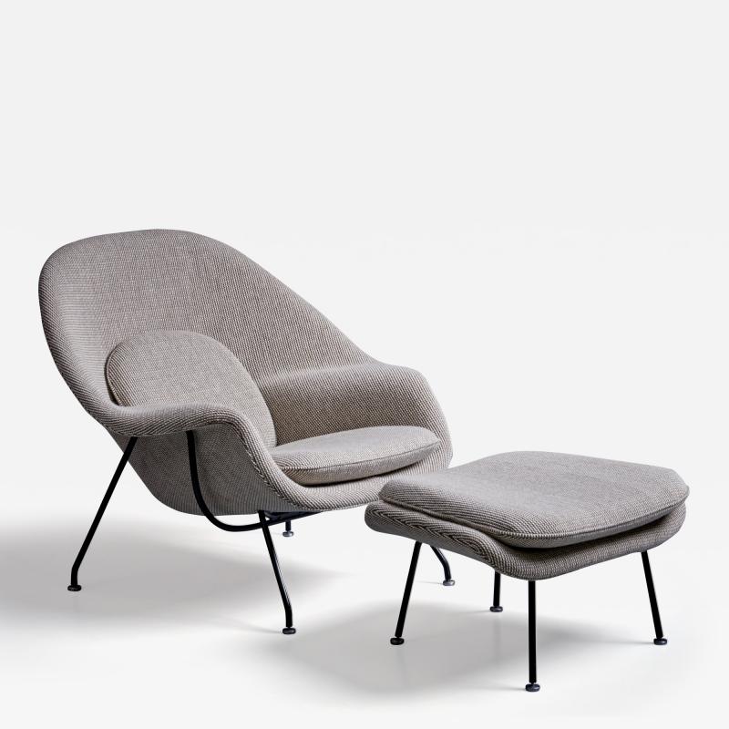 Eero Saarinen Newly upholstered Set of Eero Saarinen Womb Chair and Ottoman or Stool for Knoll