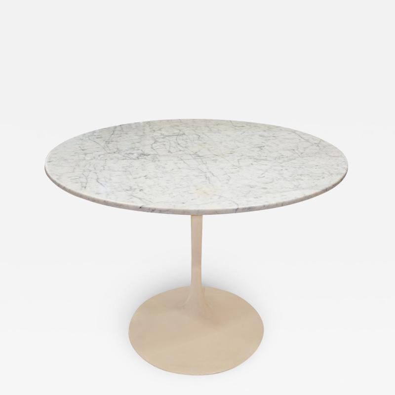 Eero Saarinen Saarinen Tulip Style Dining Game Table with Custom Polished Marble Top 1990s