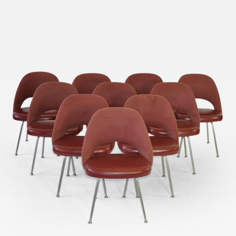 Eero Saarinen Set of Ten Vintage Eero Saarinen Chairs for Knoll