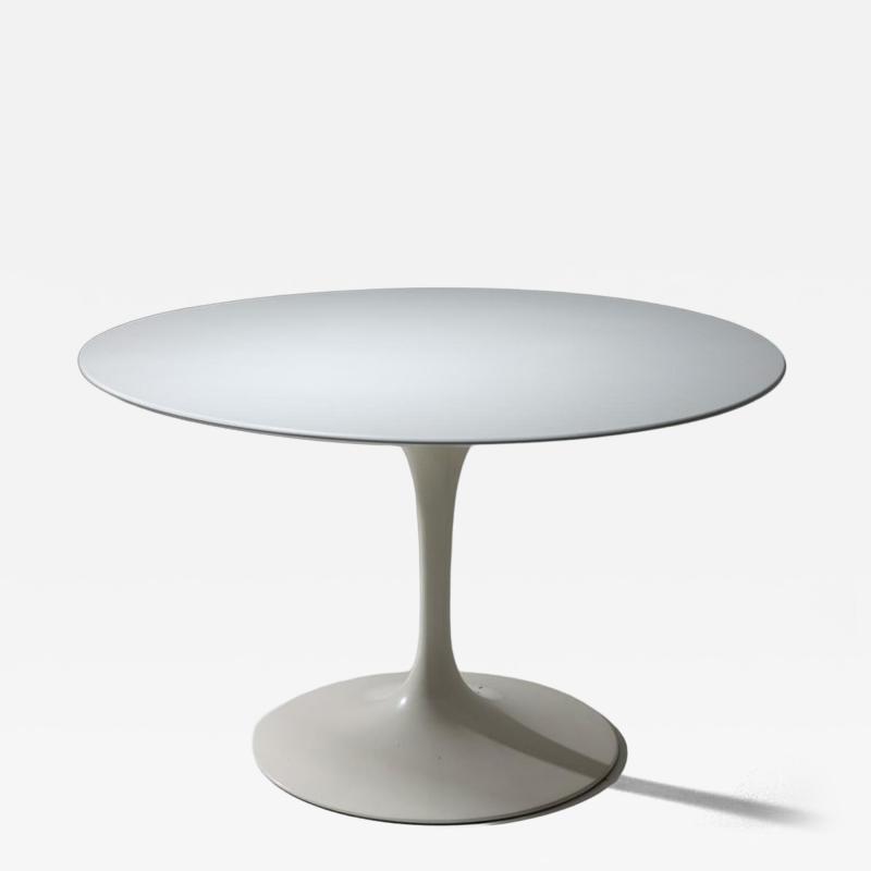 Eero Saarinen Tulip Dining Table by Eero Saarinen for Knoll