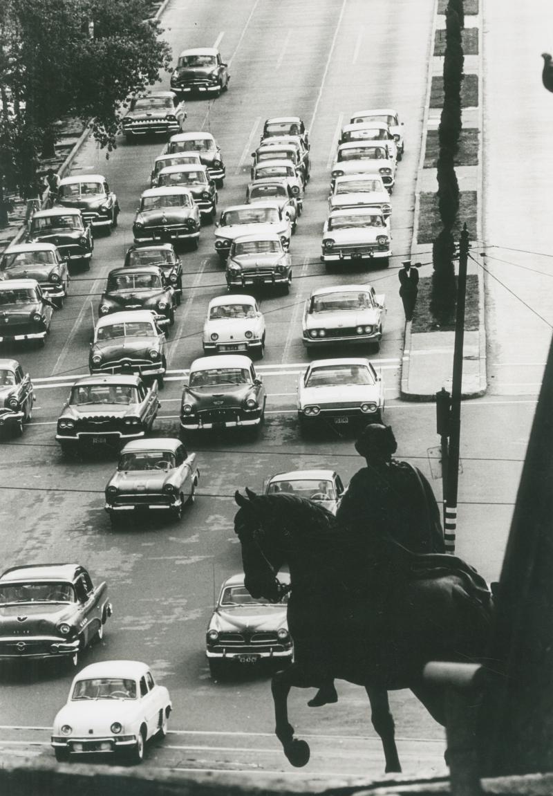 El caballito en Paseo de la Reforma Mexico D F 1952