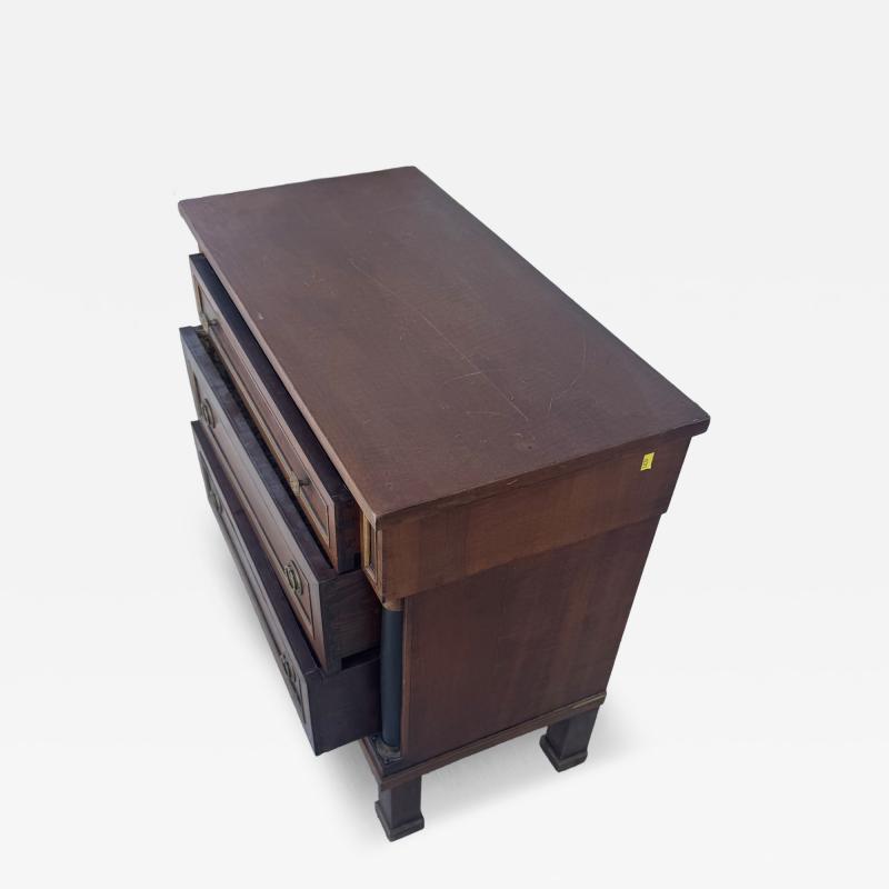 Empire night stand italy