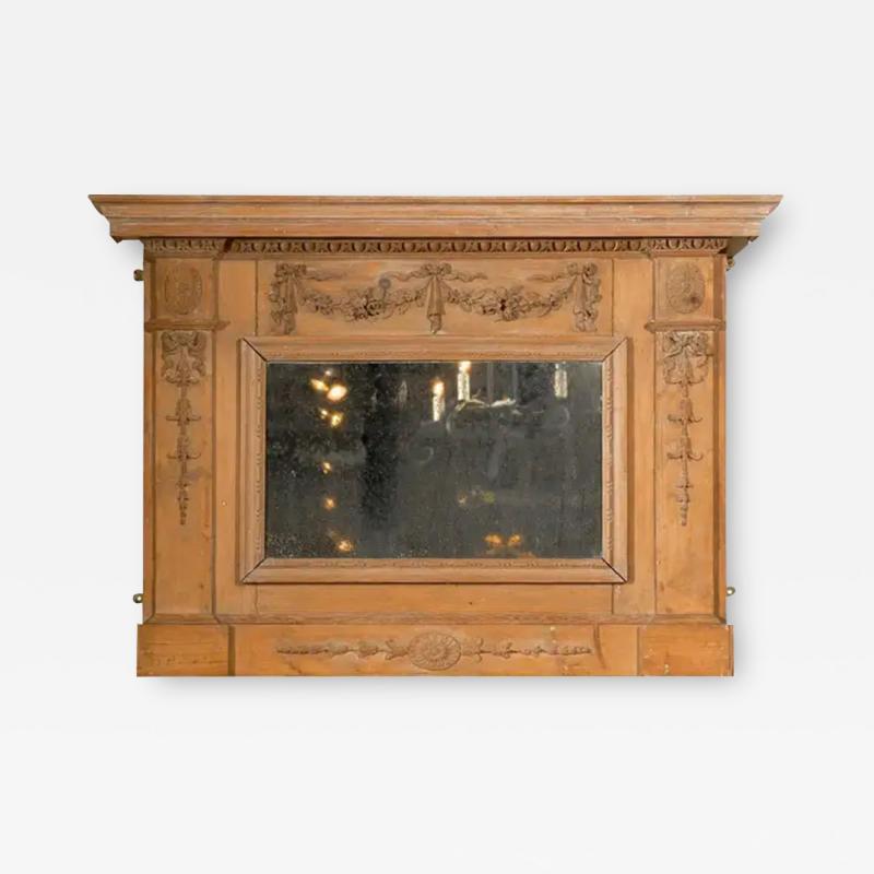 English 1780s Georgian Period Pine Mirror with Original Glass and Carved Swags