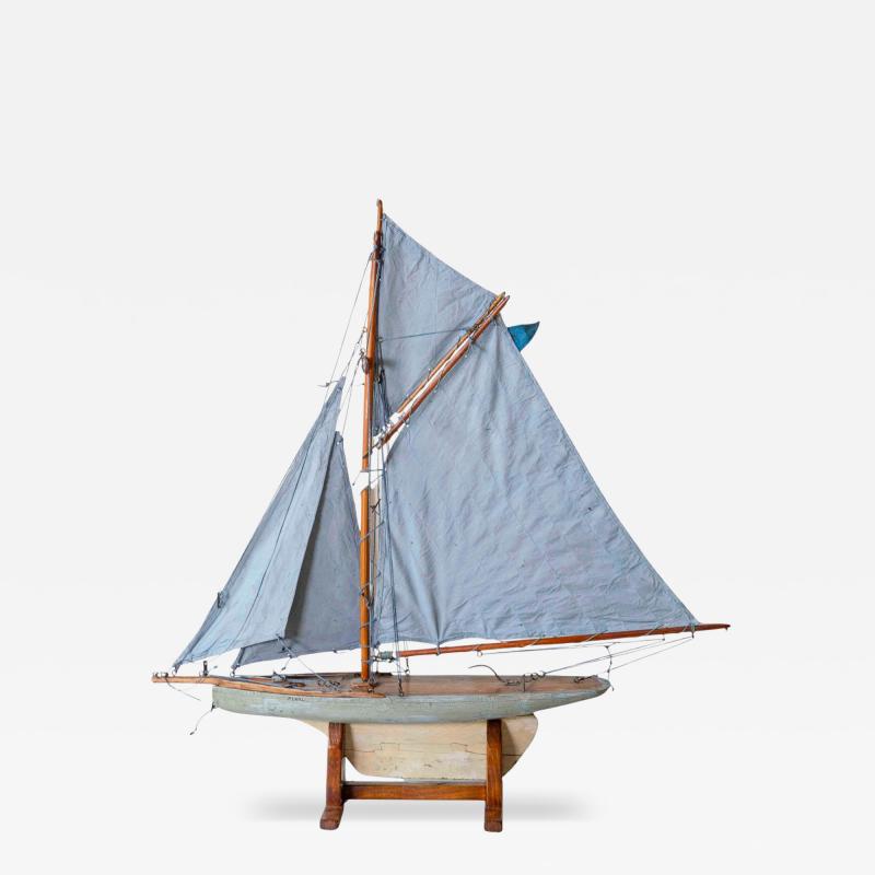 English 20th Century Bowman Carved Wood Gaff Cutter Pond Yacht