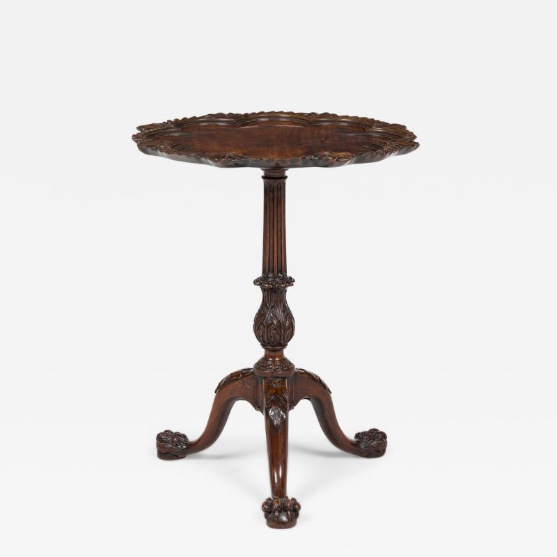 English George II Style Pie Crust Pedestal Side Table