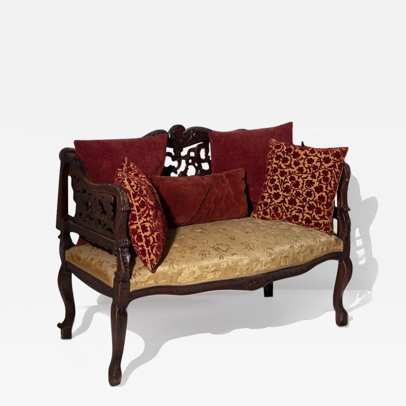 English settee in wood and fabric