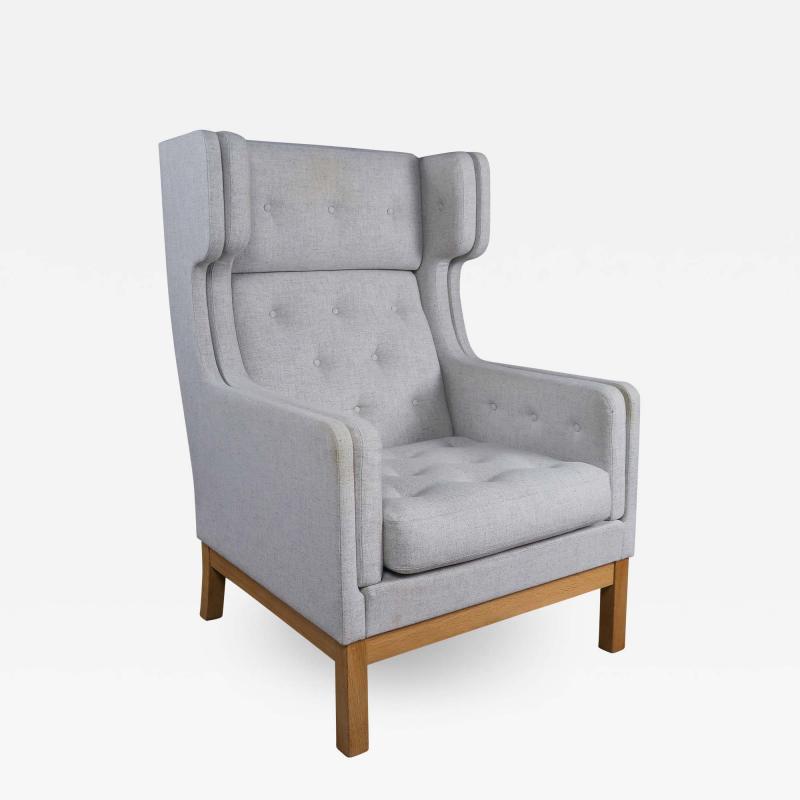 Erik Ole J rgensen Erik Ole J rgensen Wing Chair in Wool Oak Denmark c1975