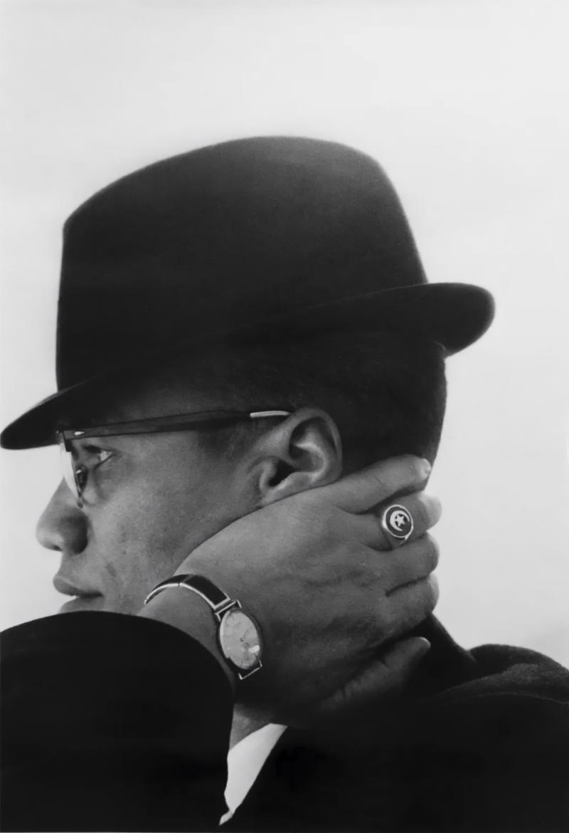 Eve Arnold Malcolm X in Chicago