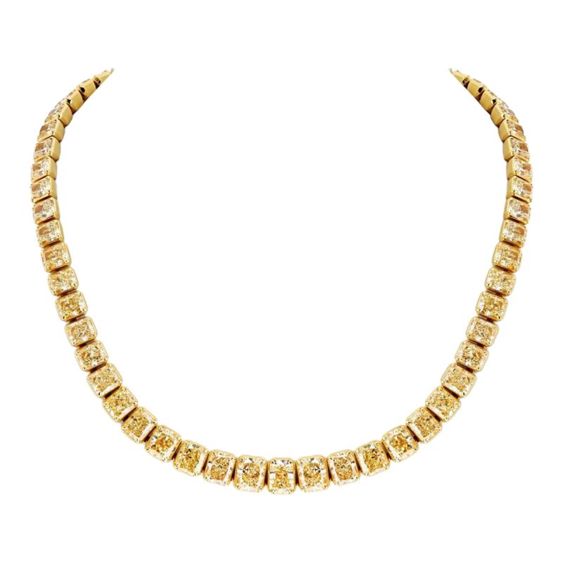 F yellow 18K Yellow Gold Light Yellow Looks Fancy Yellow Necklace