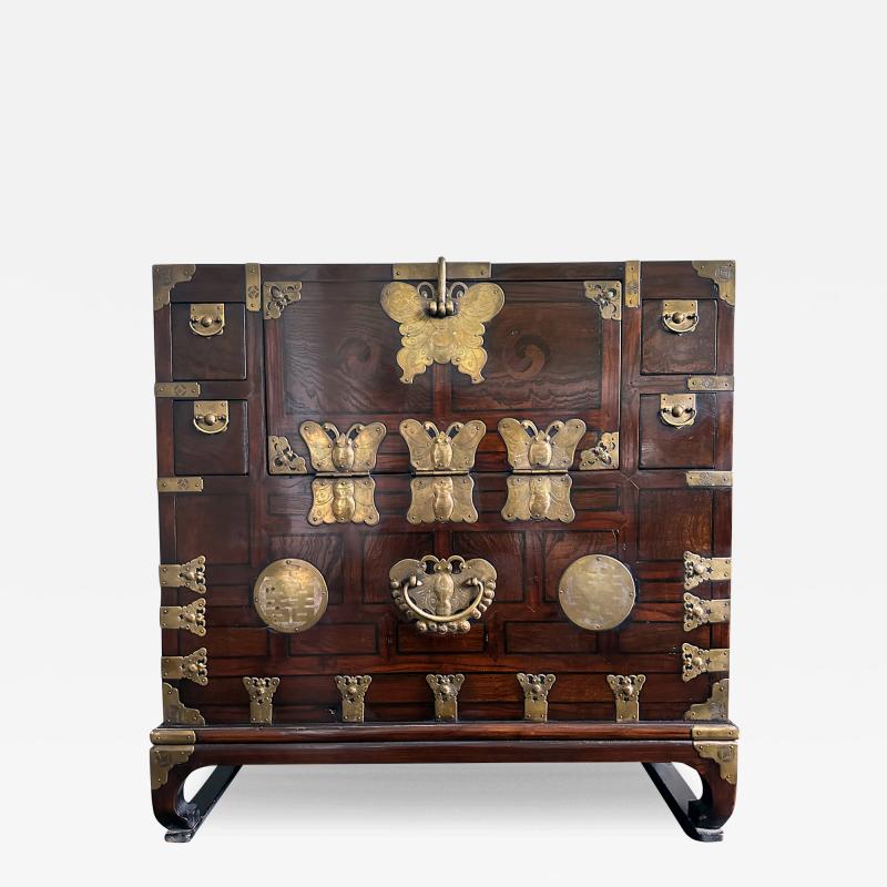 Fine Antique Korean Wedding Bandaji Chest Joseon Dynasty