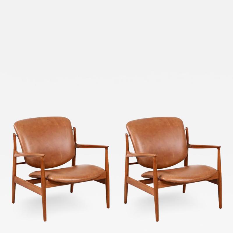 Finn Juhl Finn Juhl Model FD 136 Teak Leather Lounge Chairs for France Daverkosen