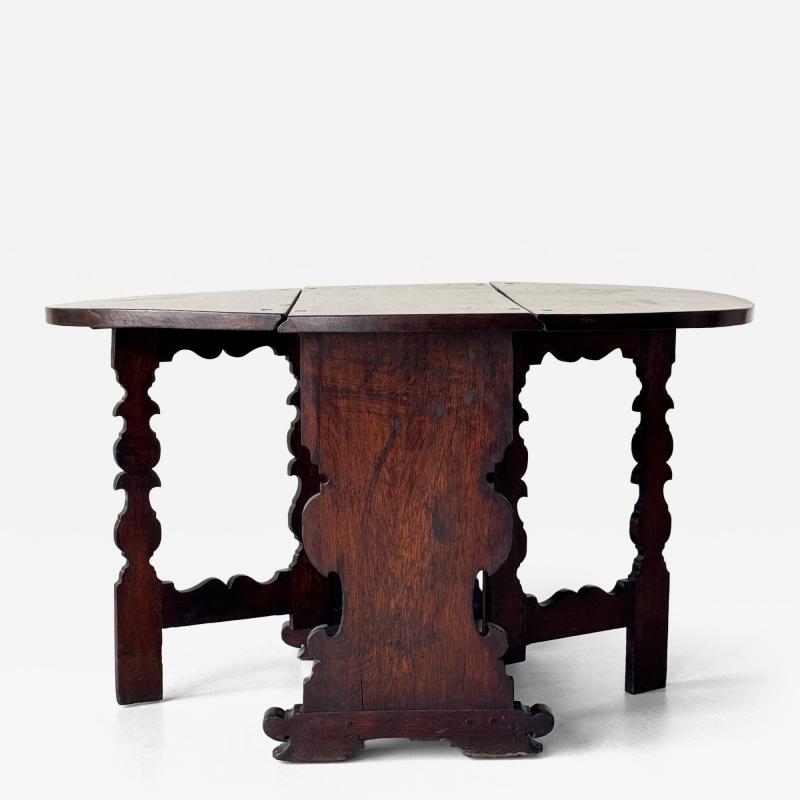Flemish table 17th century