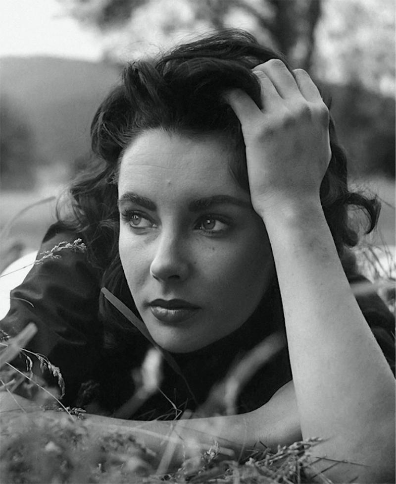 Frank Worth Elizabeth Taylor Up Close in Giant