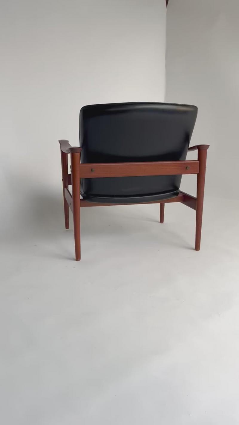 Fredrik Kayser Fredrik Kayser Teak Lounge Chair Model 711