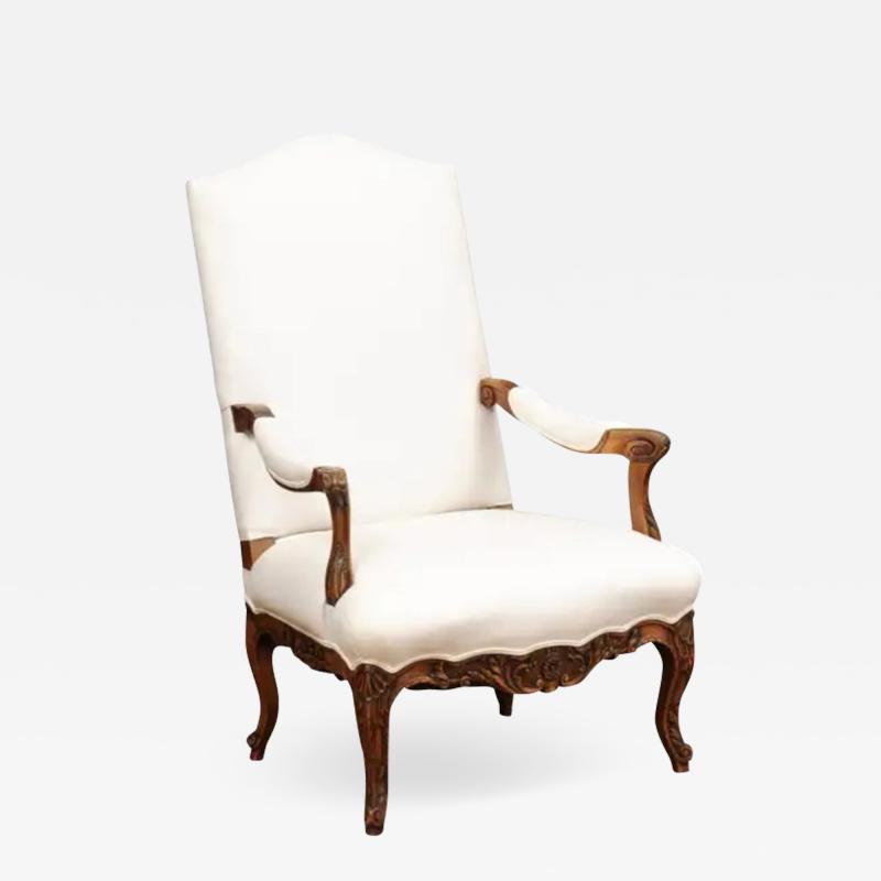 French 1840s Louis XV Style Walnut Fauteuil with Carved Accents and Upholstery