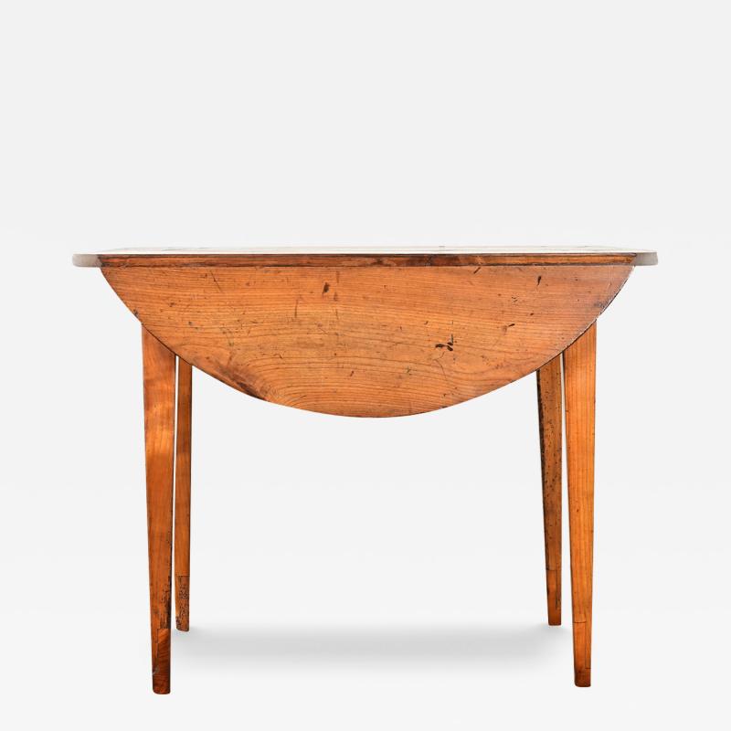 French 19th Century Fruitwood Dropleaf Table